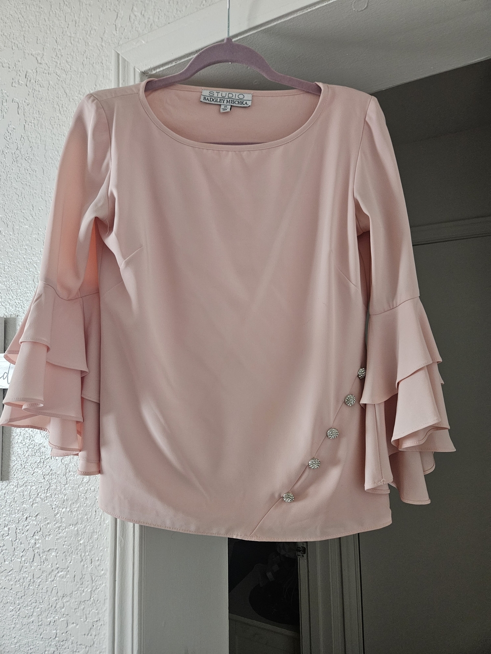 Badgley Mischka Blush Pink Tiered Ruffle Sleeve Blouse